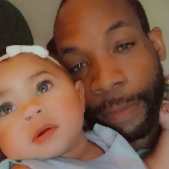 Meet your Posher, Aron - Picture 1 of 1